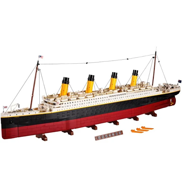 LEGO 10294 Titanic